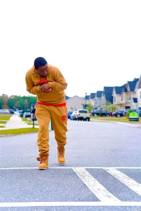 iamdoloren|DeLorean (@iamdelorean) • Instagram photos and videos.